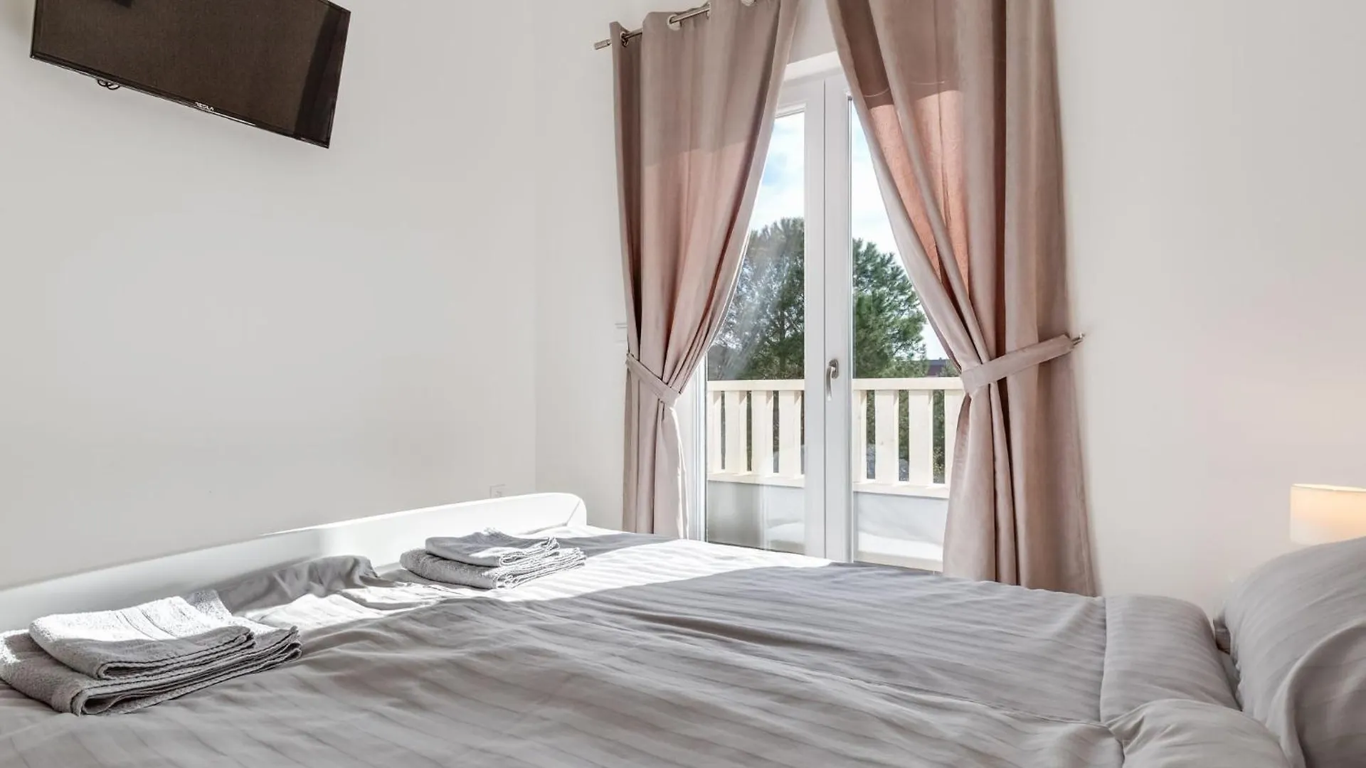 Holiday Home Monmar By Interhome Vrsi